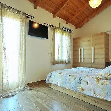 Semesterbostad Giannitsa's House